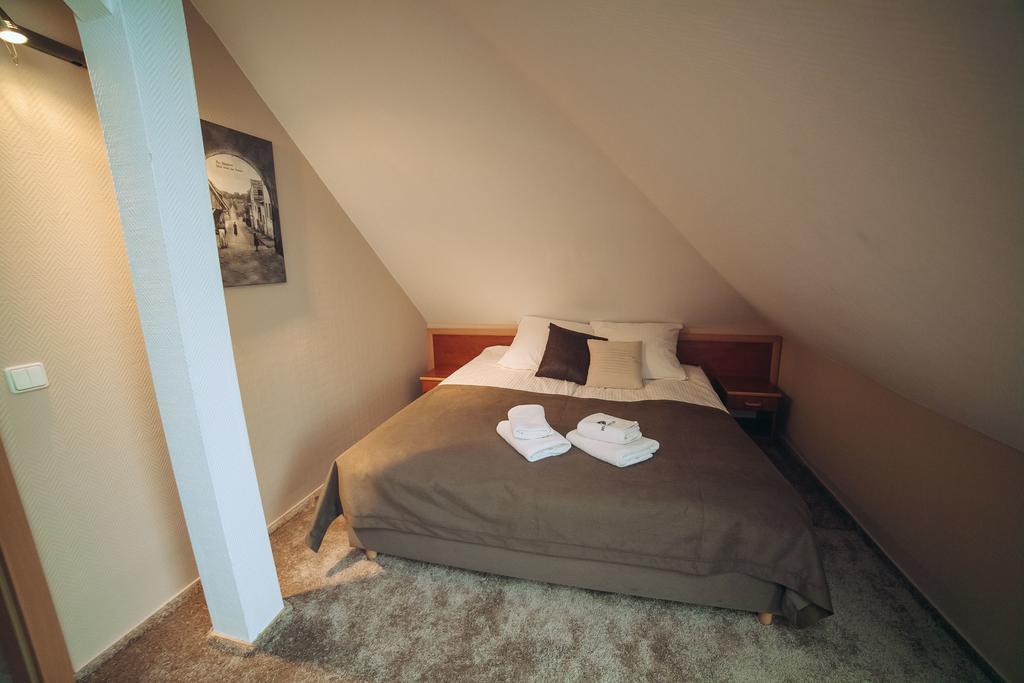 Hubertus Aparthotel & Restaurant & Horse Club Starogard Gdanski Luaran gambar