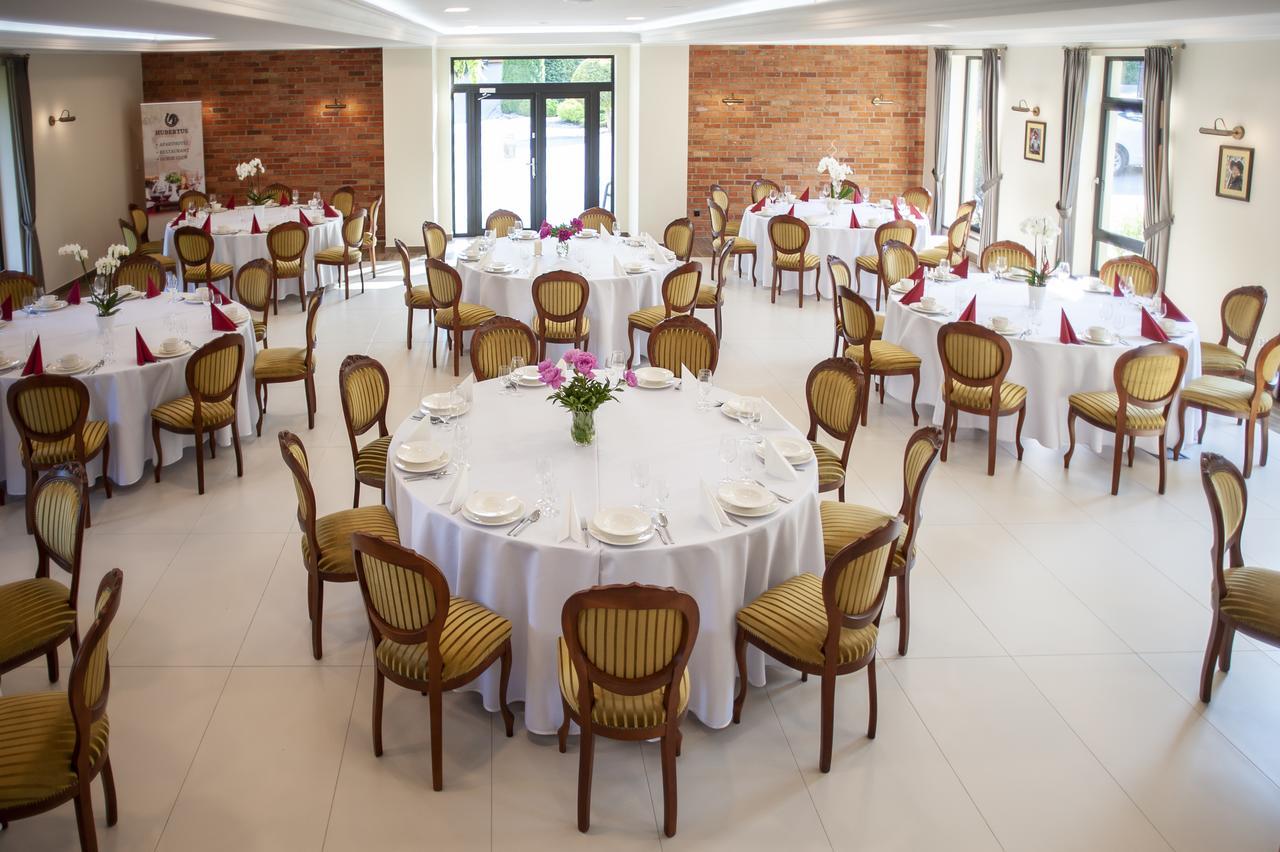 Hubertus Aparthotel & Restaurant & Horse Club Starogard Gdanski Luaran gambar
