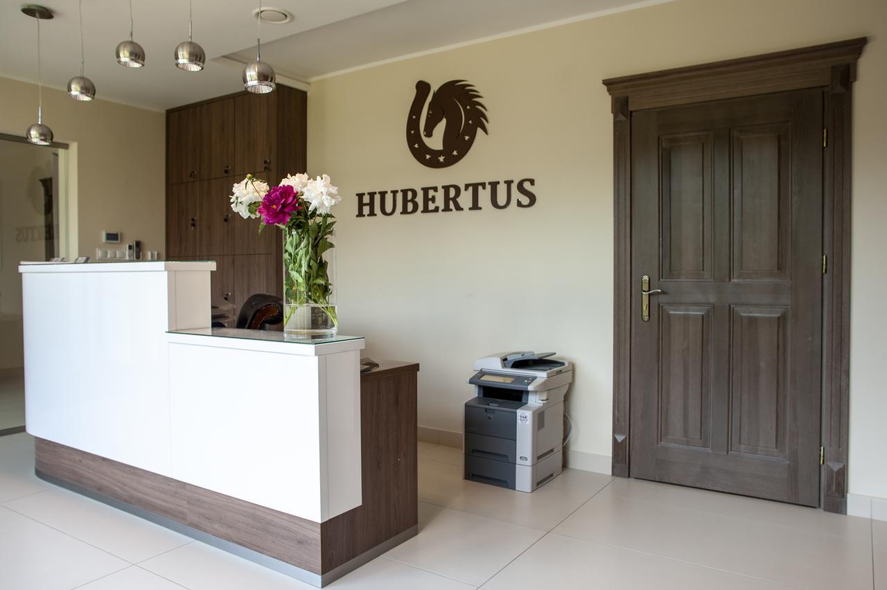 Hubertus Aparthotel & Restaurant & Horse Club Starogard Gdanski Luaran gambar